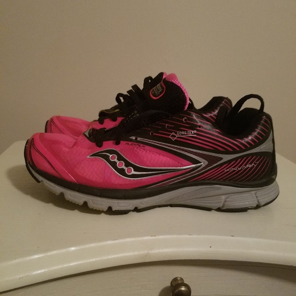 Saucony Shoes - Saucony shoes